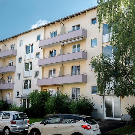Design-Apartment In Linz Mit Netflix & Balkon Екстер'єр фото